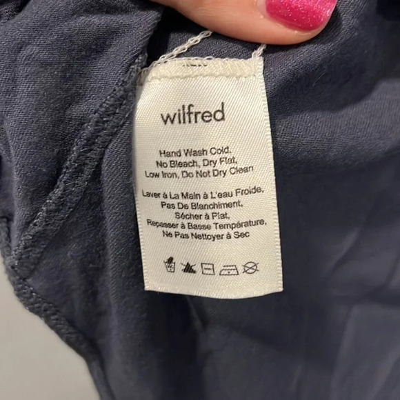 Aritzia Wilfred long sleeve open  back top size XS - Picture 12 of 13